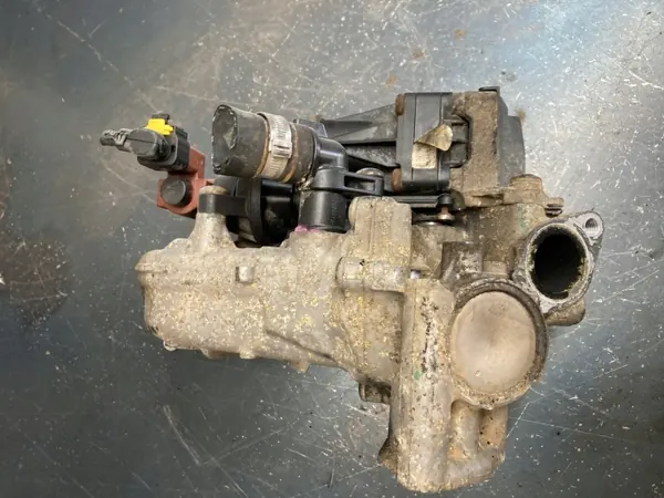EGR-jäähdytinventtiili OEM 50276432 55230929 Fiat Opel 1.3 CDTI image 6