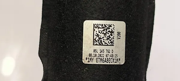 Insugningsrör 05L145828D Skoda Karoq Facelift image 4