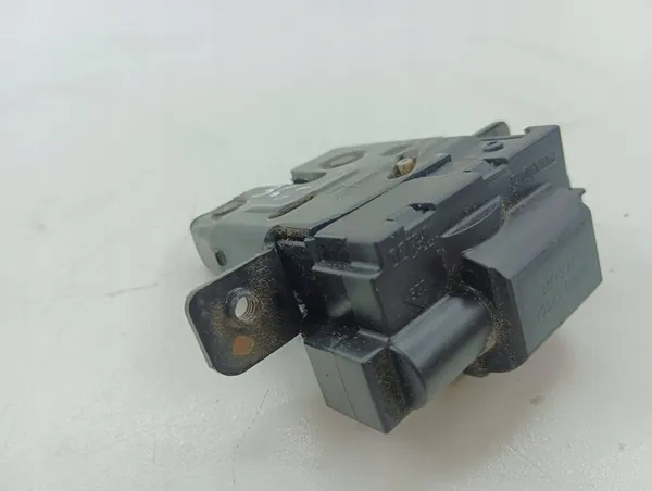 Nissan Qashqai 2008 Cerradura de maletero image 4