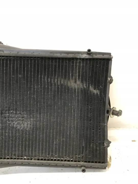 Rechter Radiator Porsche 911 996 Turbo 99610613272 image 9