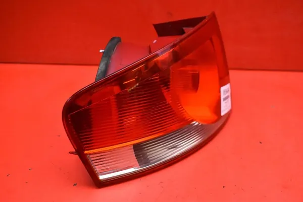 Lámpara Trasera Izquierda 5P8945111A Seat Altea 04-09 image 5