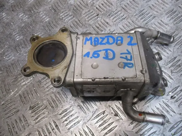 Refrigerador de escape usado OEM SPALIN MAZDA 2 image 3