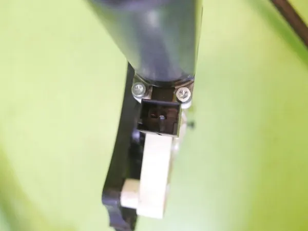 Mecanismo de vidro elétrico dianteiro esquerdo VW Golf VII 5G4837461H image 2