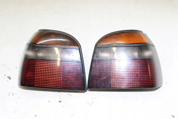 VÄNSTER BAKLYKT VOLKSWAGEN GOLF III image 4