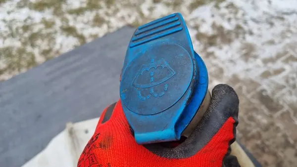 Pesunesteen säiliö VW T5 image 7