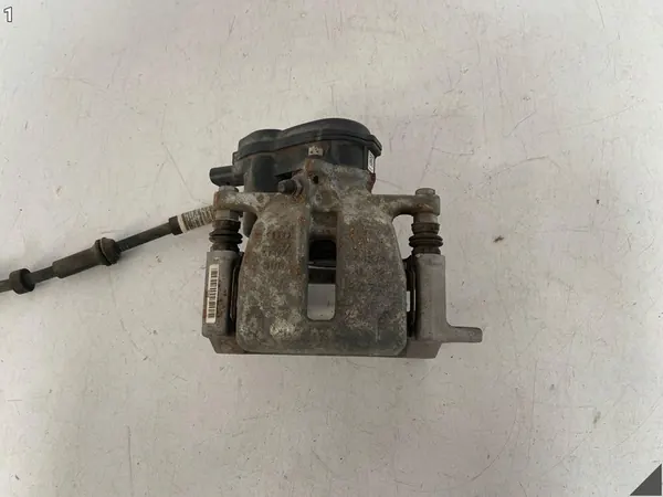 AUDI A5 S5 A4 S4 Oikea Takajarrusatula image 2