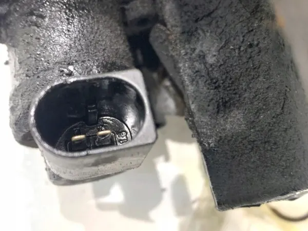 OEM 0445010210 Korkeapainepumppu Mercedes S212 3.0 image 4