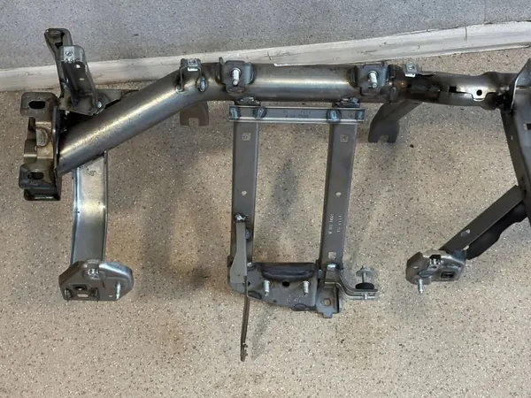 OEM 6822019 Traverse de tableau de bord BMW X3 G01 image 4