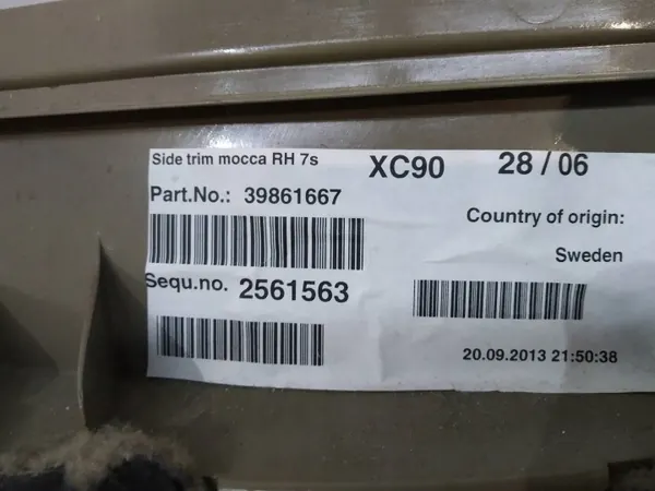 OEM 39861667 Garniture Latérale Coffre Volvo XC90 I image 5