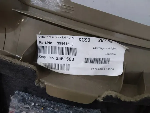 OEM 39861667 Garniture Latérale Coffre Volvo XC90 I image 6