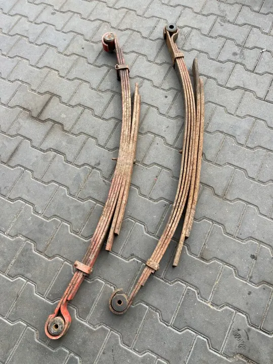 Gebrauchte Iveco OE Hintere Doppelblattfeder 6 Blätter image 2