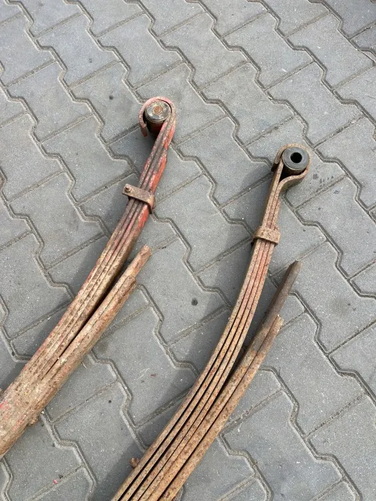 Gebrauchte Iveco OE Hintere Doppelblattfeder 6 Blätter image 4