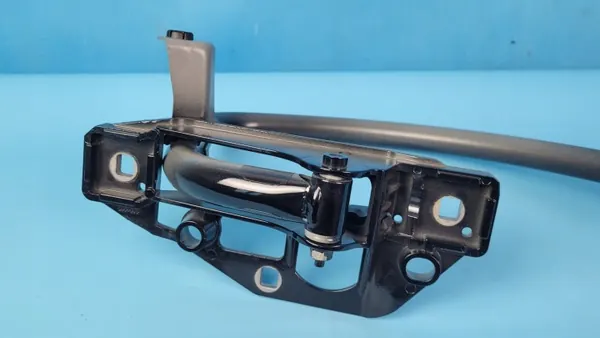 Mercedes EQE W295 Rechter kofferbakscharnier OEM A2957500200 image 9