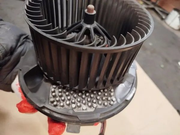 Ventilador soprador Volkswagen OE 3C1820015E image 5