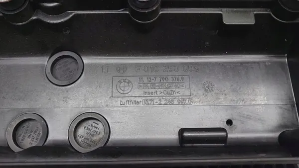 BMW Kleppendeksel OEM 11127799223 voor E46/E60/E61/E83 image 8