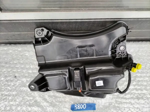 AdBlue-tank OEM 8WA131877AD voor VW Audi Skoda image 9