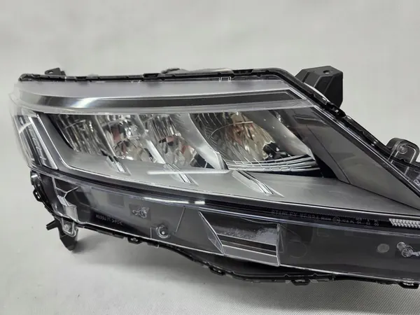 Luz Delantera Derecha Mitsubishi ASX 20- Full LED 8301D482 image 4