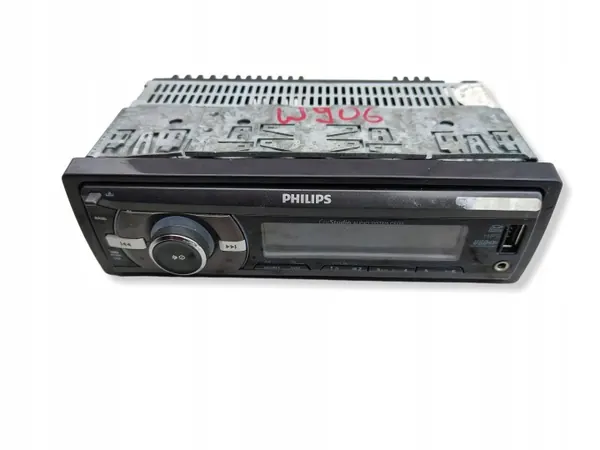 Radio AUX USB OEM SKO105147 para Mercedes Sprinter image 2