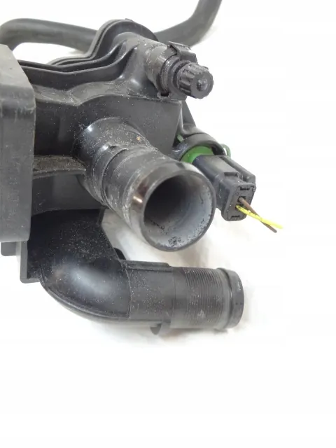 Boîtier de Thermostat Ford OEM 9820023280 Occasion image 4
