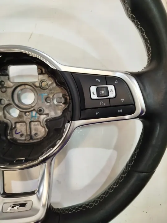Ohjauspyörä VW Passat B8 R-Line OEM 5G0419091JD image 3