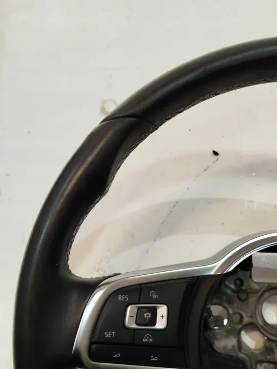 Ohjauspyörä VW Passat B8 R-Line OEM 5G0419091JD image 9