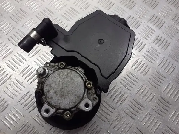 Bomba de direção assistida Mercedes W203 2.0 0024668301 image 2