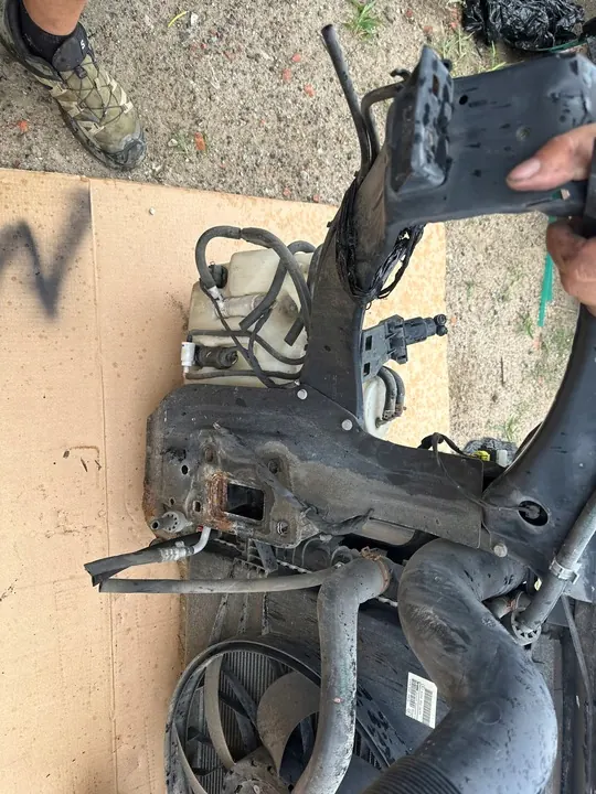 Radiador dianteiro completo Mercedes W164 image 5