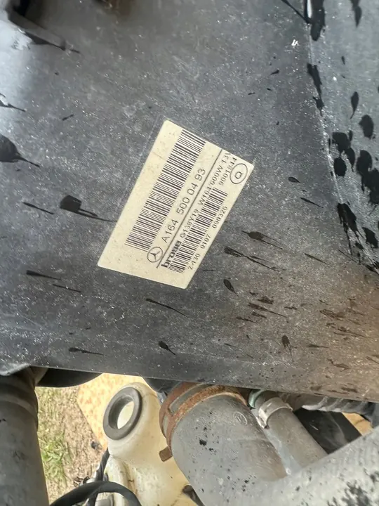 Radiador dianteiro completo Mercedes W164 image 9