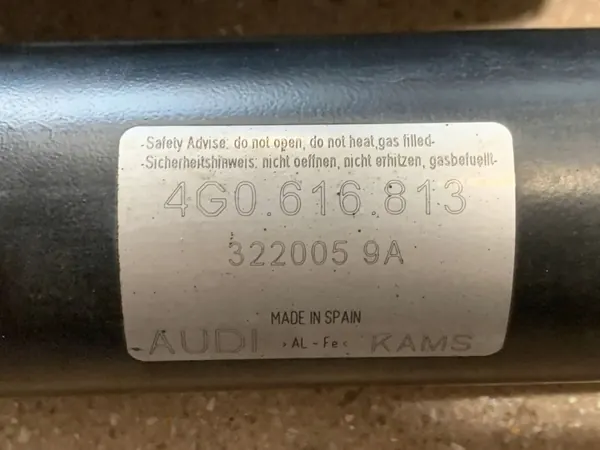 Distributeur Pneumatique Audi RS6 C7 OEM 4G0616813 image 3