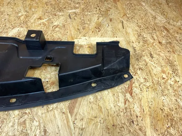 Nissan Juke II Gurtabdeckung vorne OEM 62322-6PA0A image 10