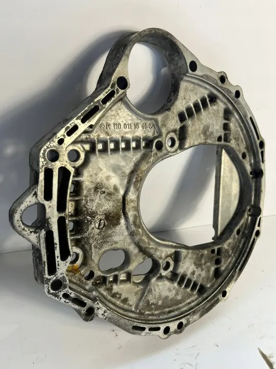 Växellådhus OEM 1100111545 för Mercedes M110 image 3