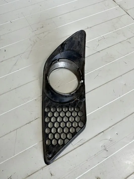 Rejilla de parachoques izquierda MERCEDES W204 C-KLASA A2048850353 image 3