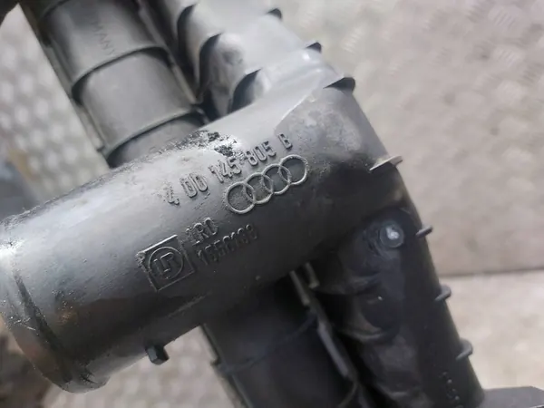 Audi A8 D2 2.5 TDI Kylare 4D0145805B 4D0121251K image 3