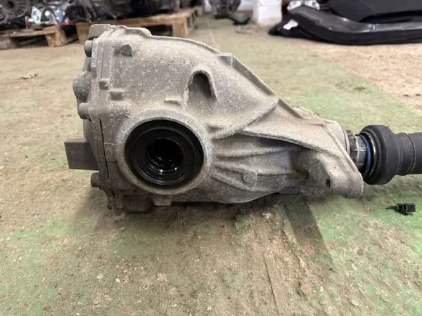 2013 BMW 6 F06 Gran Coupe Rear Diff 7584444 image 5