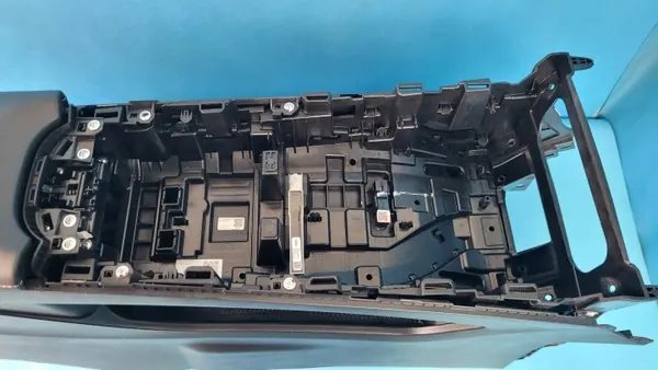 Tunnel central Chery Omoda 5 accoudoir OEM 401003841AA image 3