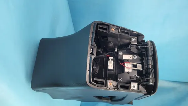 Tunnel central Chery Omoda 5 accoudoir OEM 401003841AA image 6