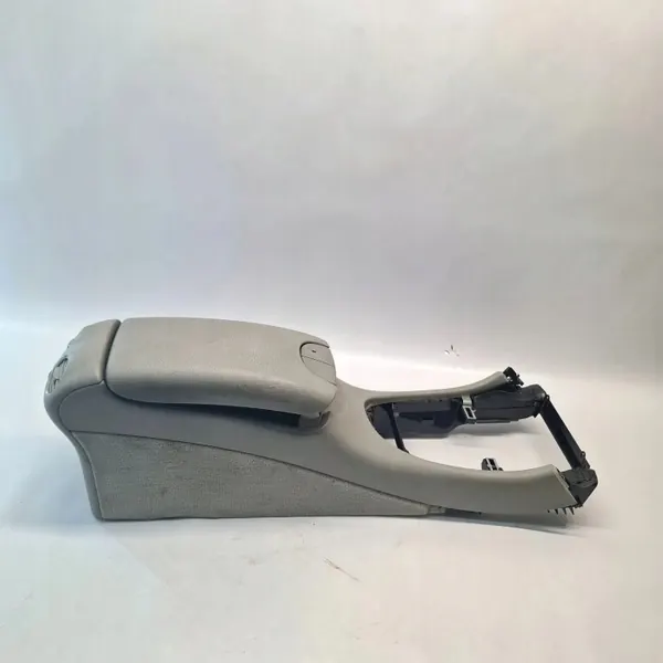 Reposabrazos Mercedes-Benz OE A2096800450 - Usado image 10