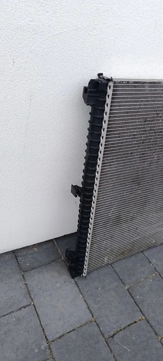 Radiador BMW X3 G01 X4 G02 17118642747 image 2