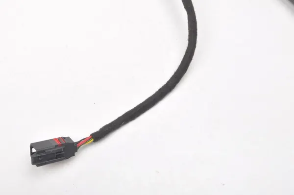 VOLVO XC60 I Baklucka Gasdämpare Höger OEM 31479628 image 3