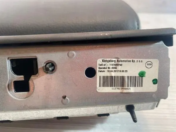Takaistuinta OEM 4L0010510 Audi Q7:lle image 4