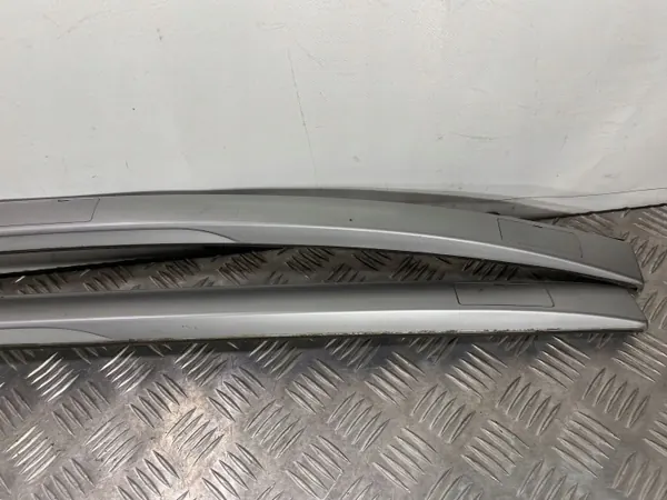 Barras de techo Hyundai i40 OEM FBZ22295 - Usado image 2