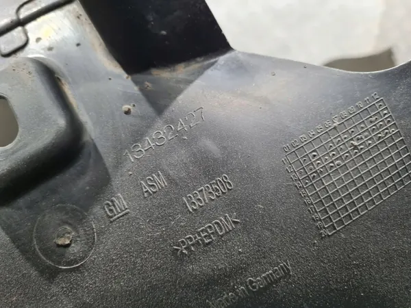 OEM 13432427 Höger Framhjulshus Opel Astra J Lift image 7