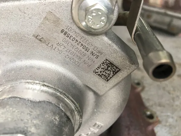 Renault OE 144103742R turbocompresor image 2