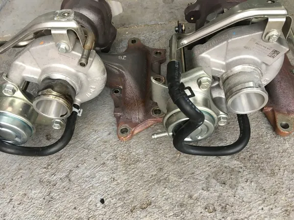 Renault OE 144103742R turbocompresor image 3