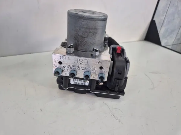 Bomba ABS Audi A6 C6 OEM 4F0614517BA Usado image 3