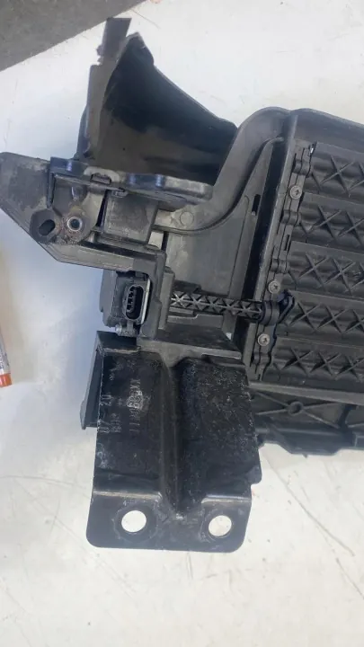 Volvo XC60 II Volet Volant Air OEM 314253652 image 10