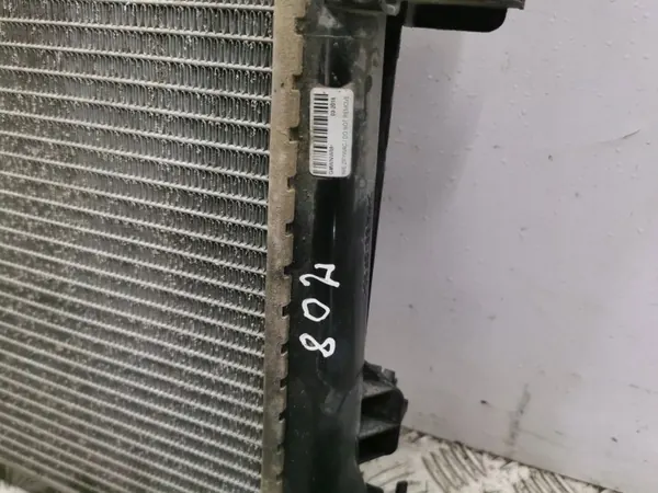 Radiateur d'eau Mercedes-Benz OEM AMD189328 Occasion image 4