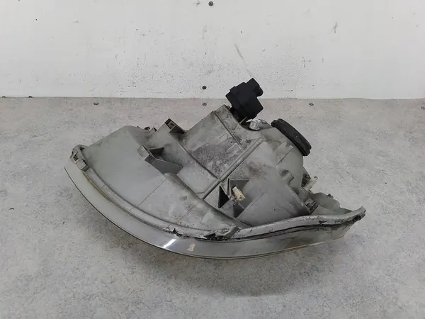 Faros Delantero Derecho Renault Trafic II 91165720 VALEO image 9