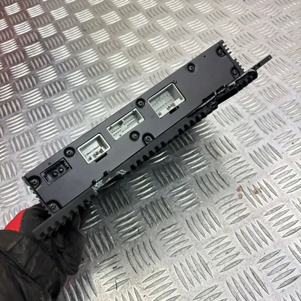 Verstärker Volvo XC90 I OEM 30657513 - Gebraucht image 3