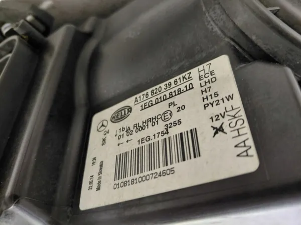 Rechter koplamp Mercedes A-Klasse W176 image 4